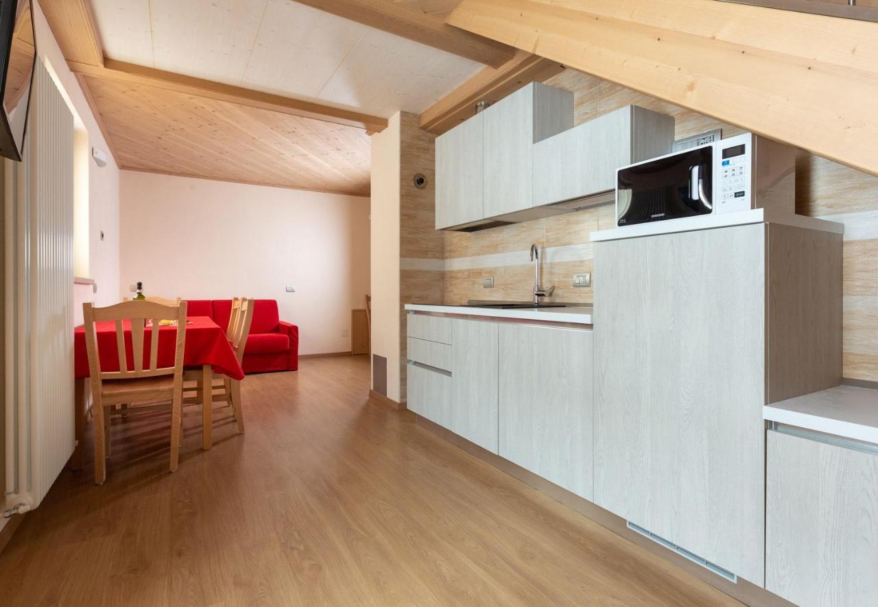 Hotel Meuble Adler - Rooms & Mountain Apartments Santa Caterina Valfurva Exterior photo